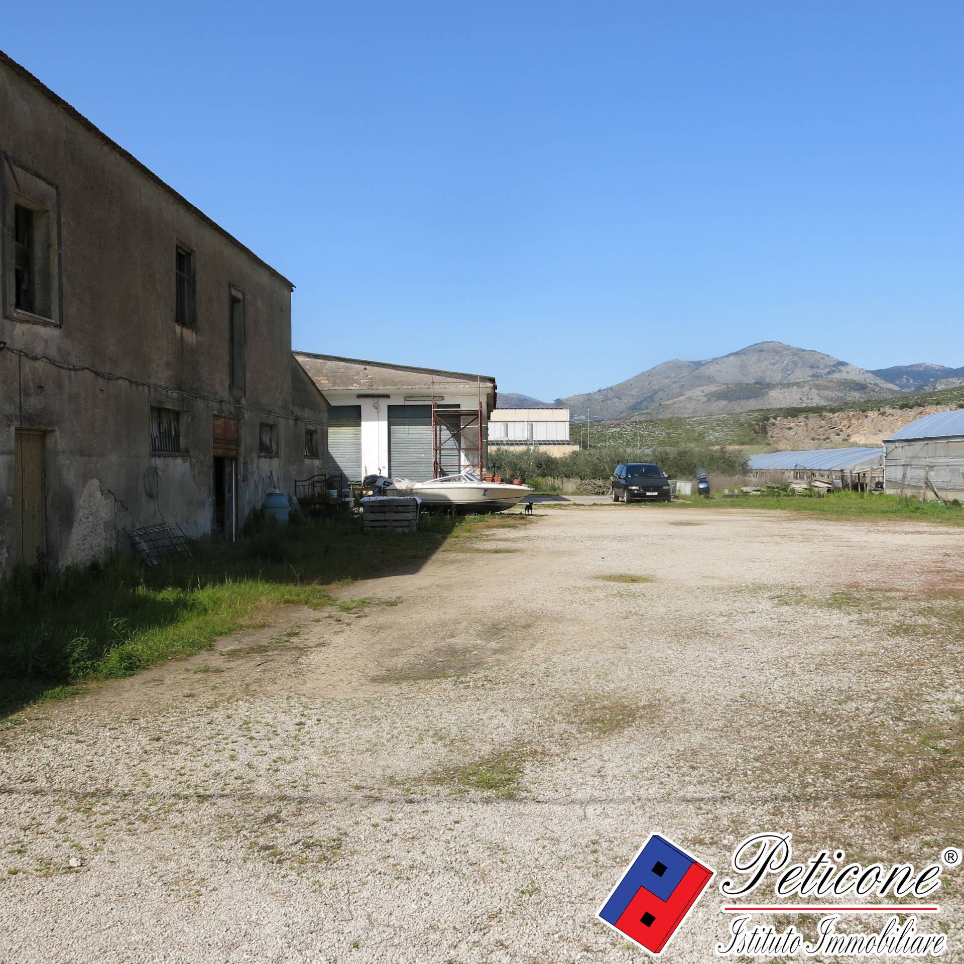 Terreno industriale in vendita a Fondi, San Raffaele