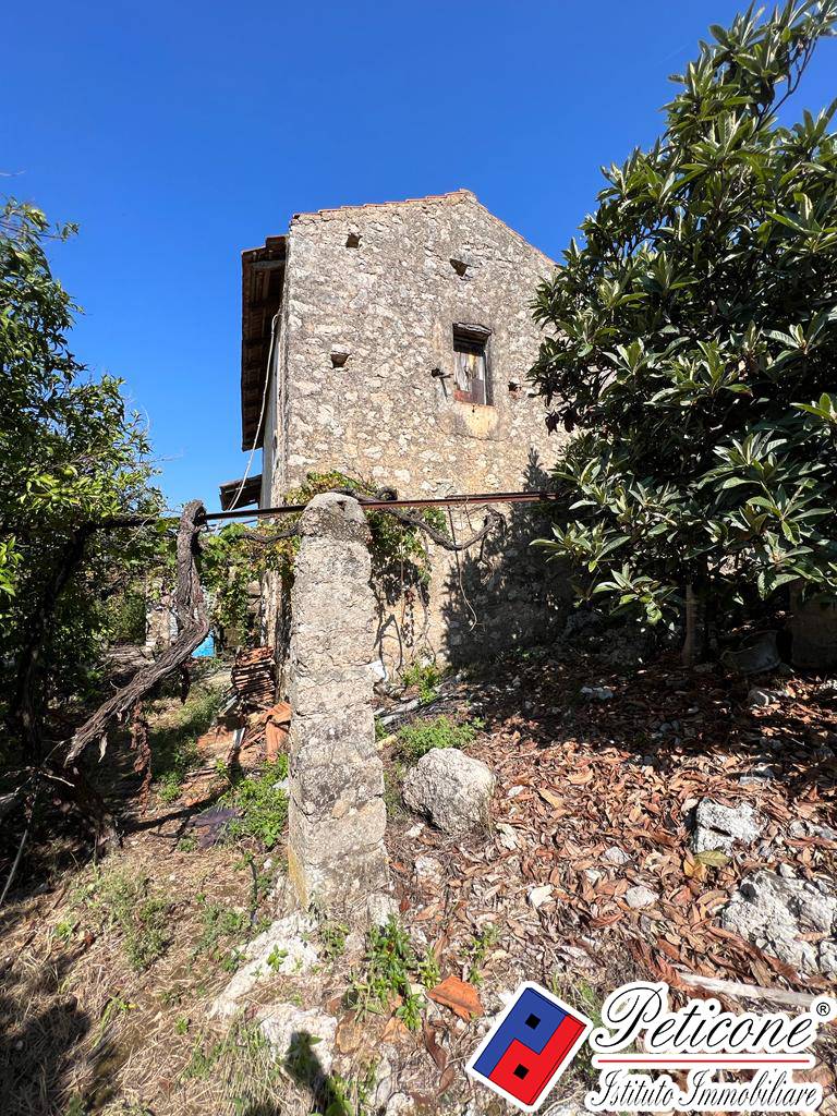 Terreno agricolo in vendita a Fondi, Gegni