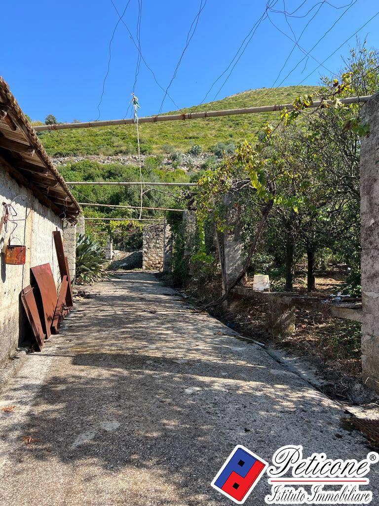Terreno agricolo in vendita a Fondi, Gegni