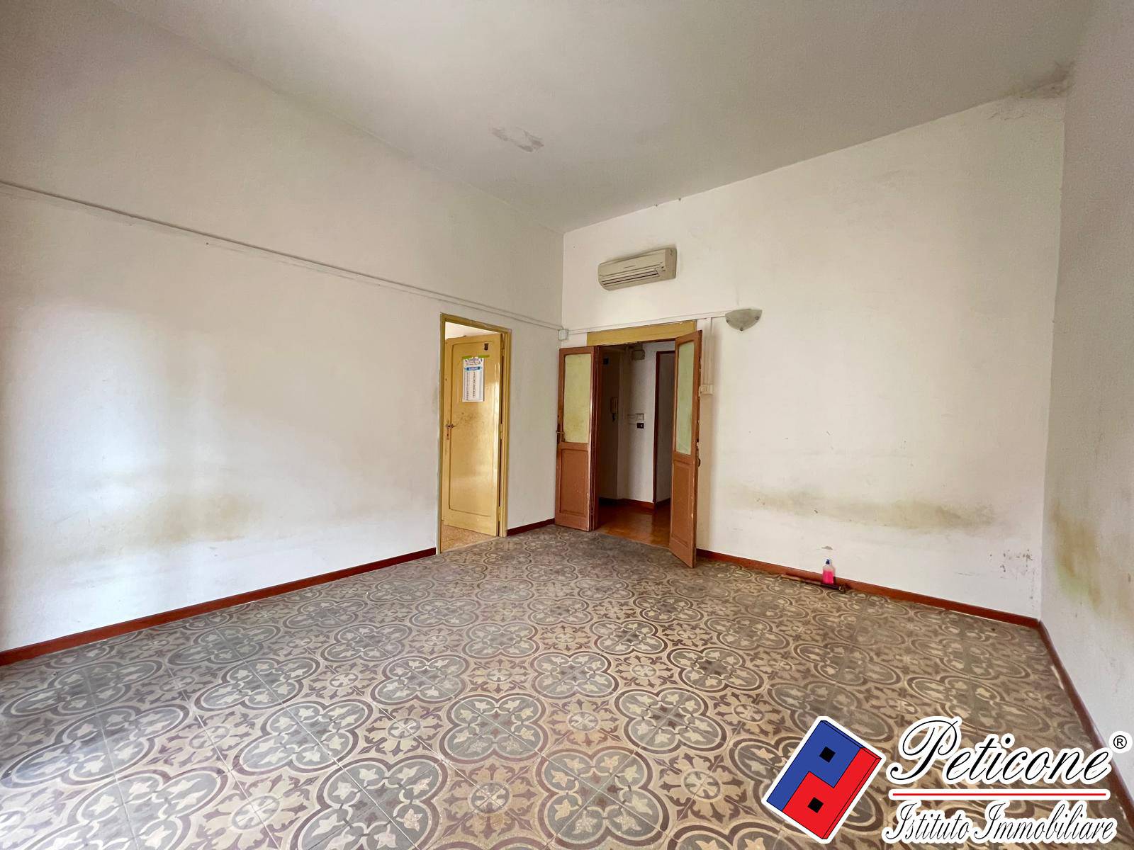 Appartamento in vendita a Fondi, Centro