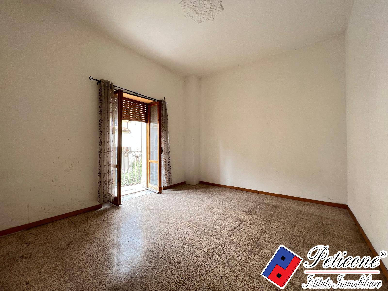 Appartamento in vendita a Fondi, Centro