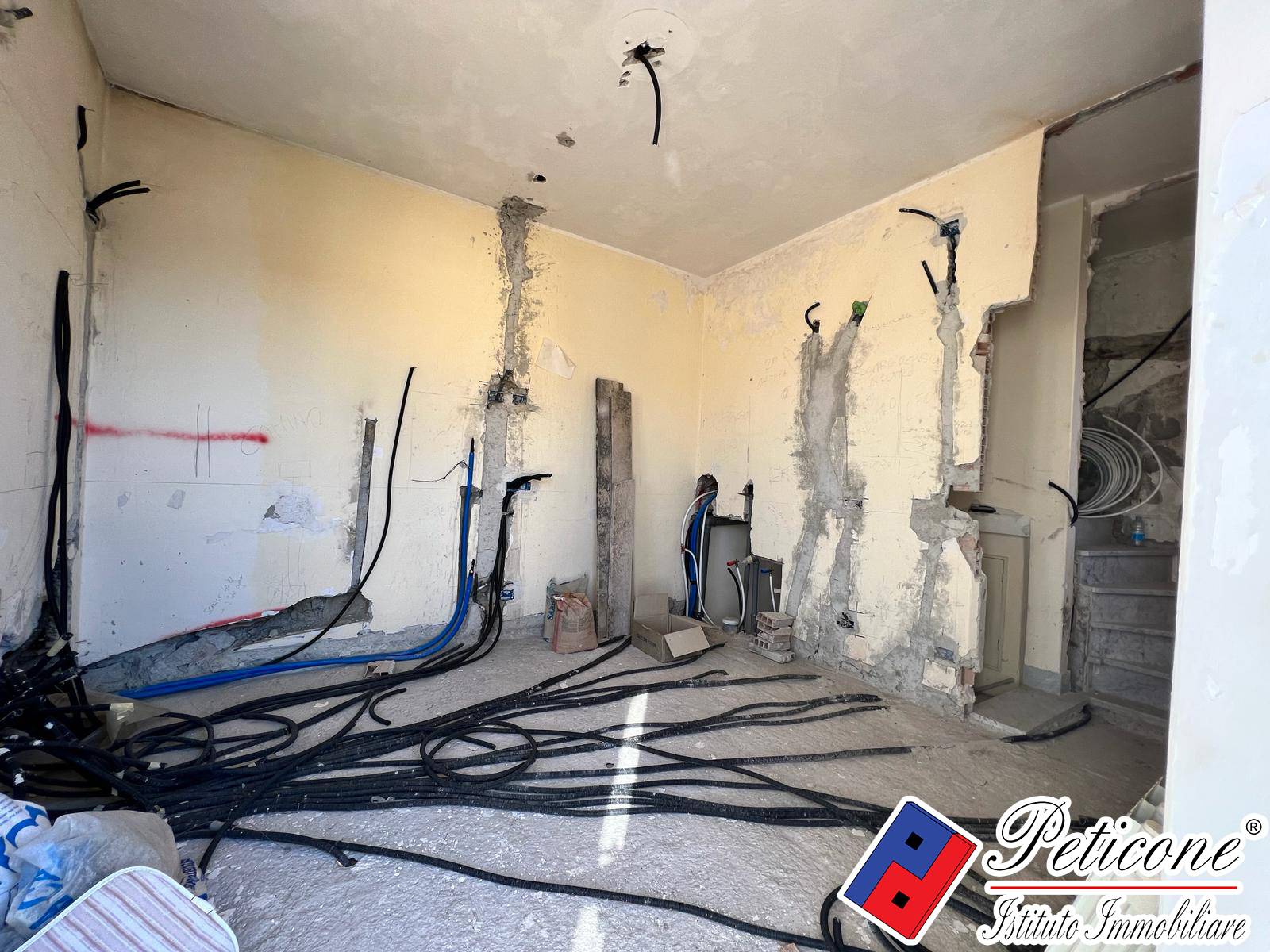 Appartamento in vendita a Fondi, Centro