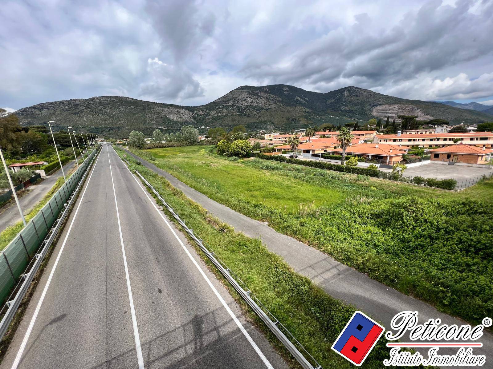 Terreno agricolo in vendita a Fondi, Salto di Fondi