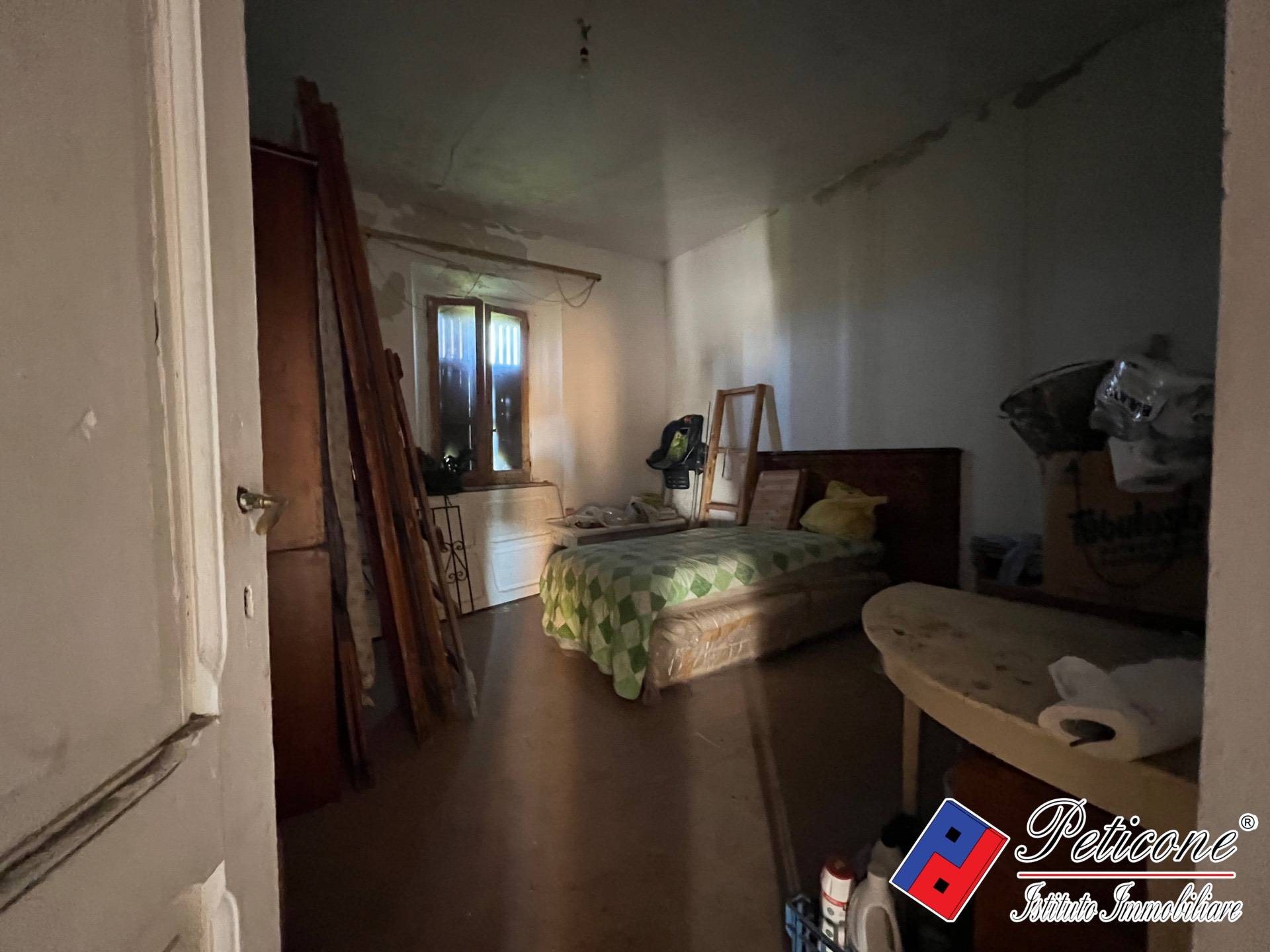 Stabile-Palazzo in vendita a Ladispoli, Marina San Nicola