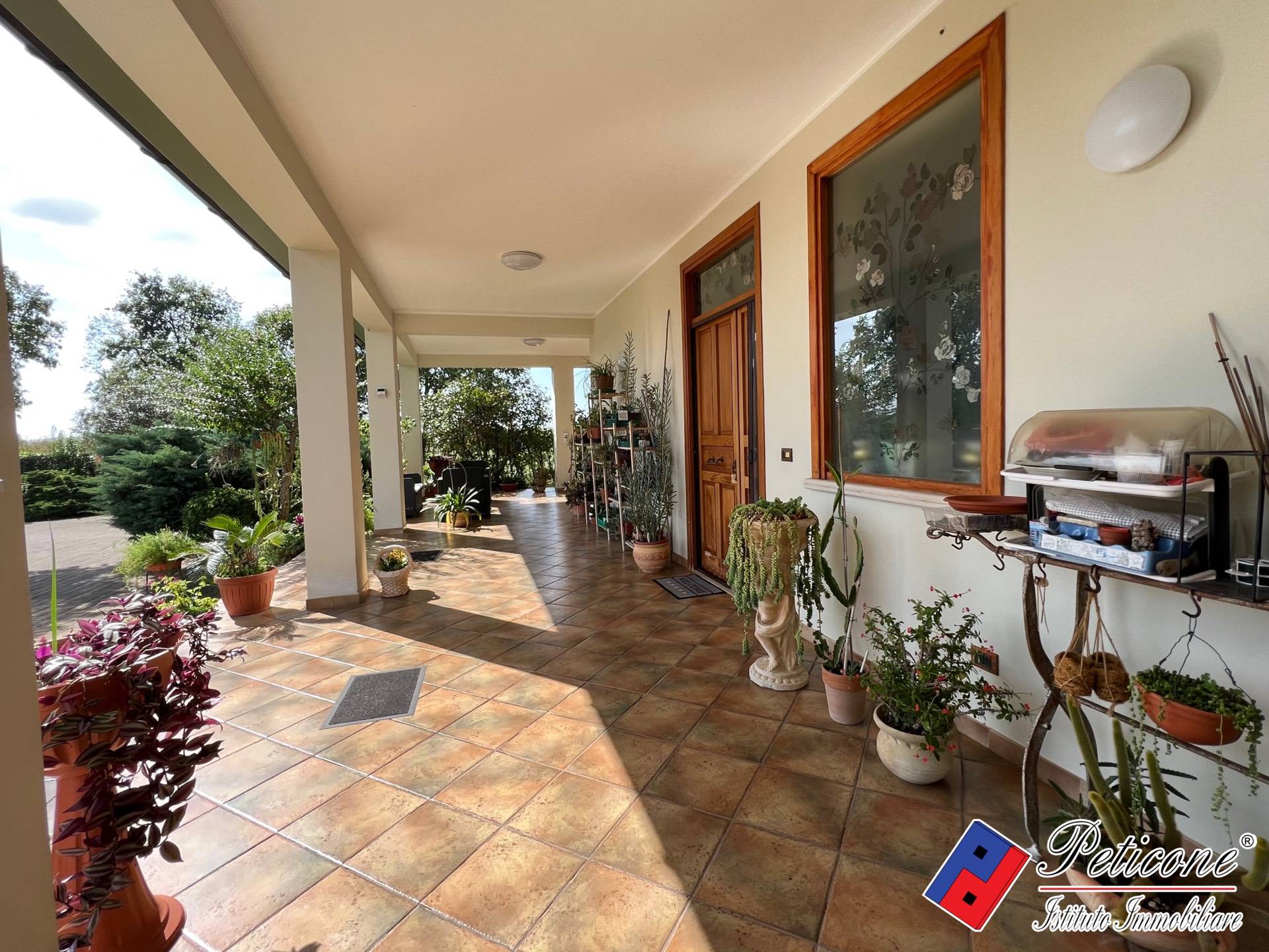 Villa in vendita a Fondi