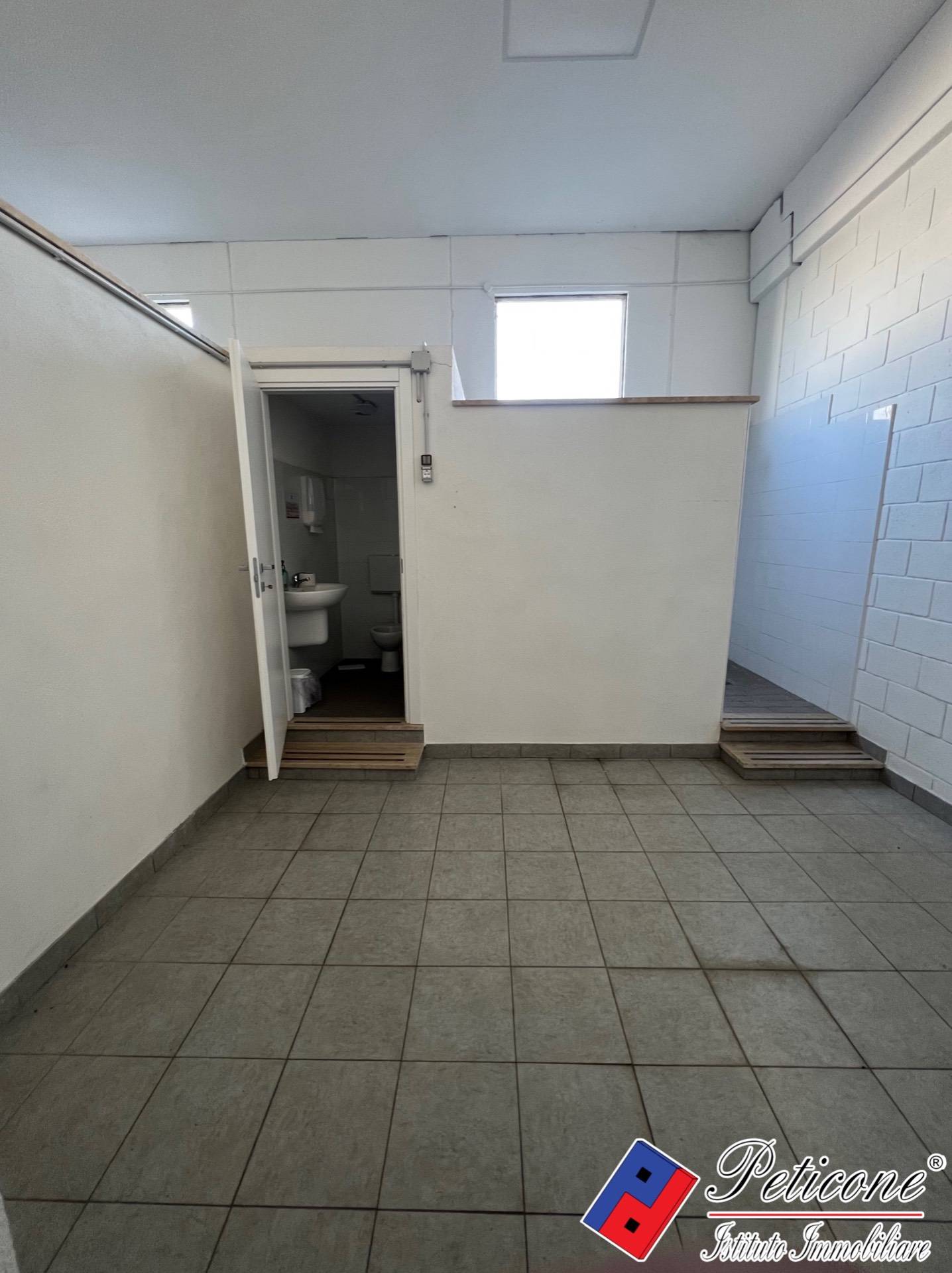 Deposito in affitto a Fondi