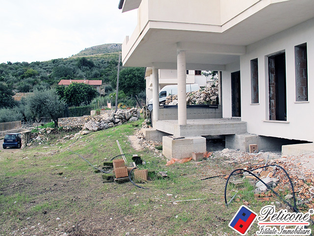 Villa in vendita a Fondi, Querce