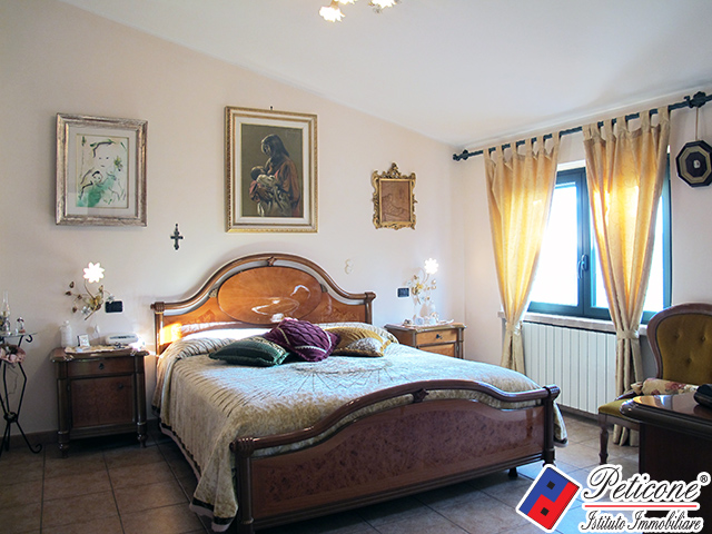 Villa in vendita a Lenola, Centro