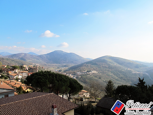 Villa in vendita a Lenola, Centro