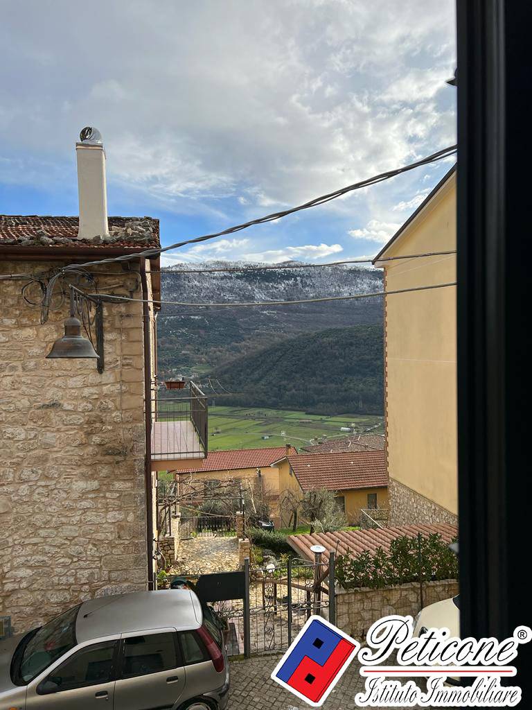 Appartamento in vendita a Lenola, Centro