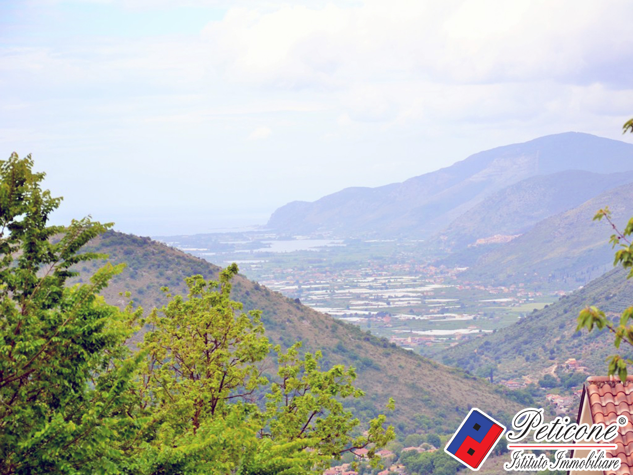 Terreno edificabile in vendita a Lenola, Semicentro