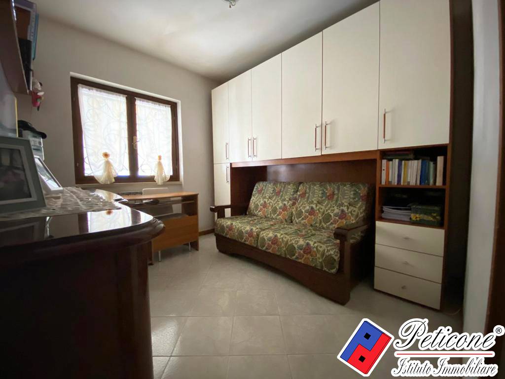 Villa in vendita a Fondi, Marina di Fondi