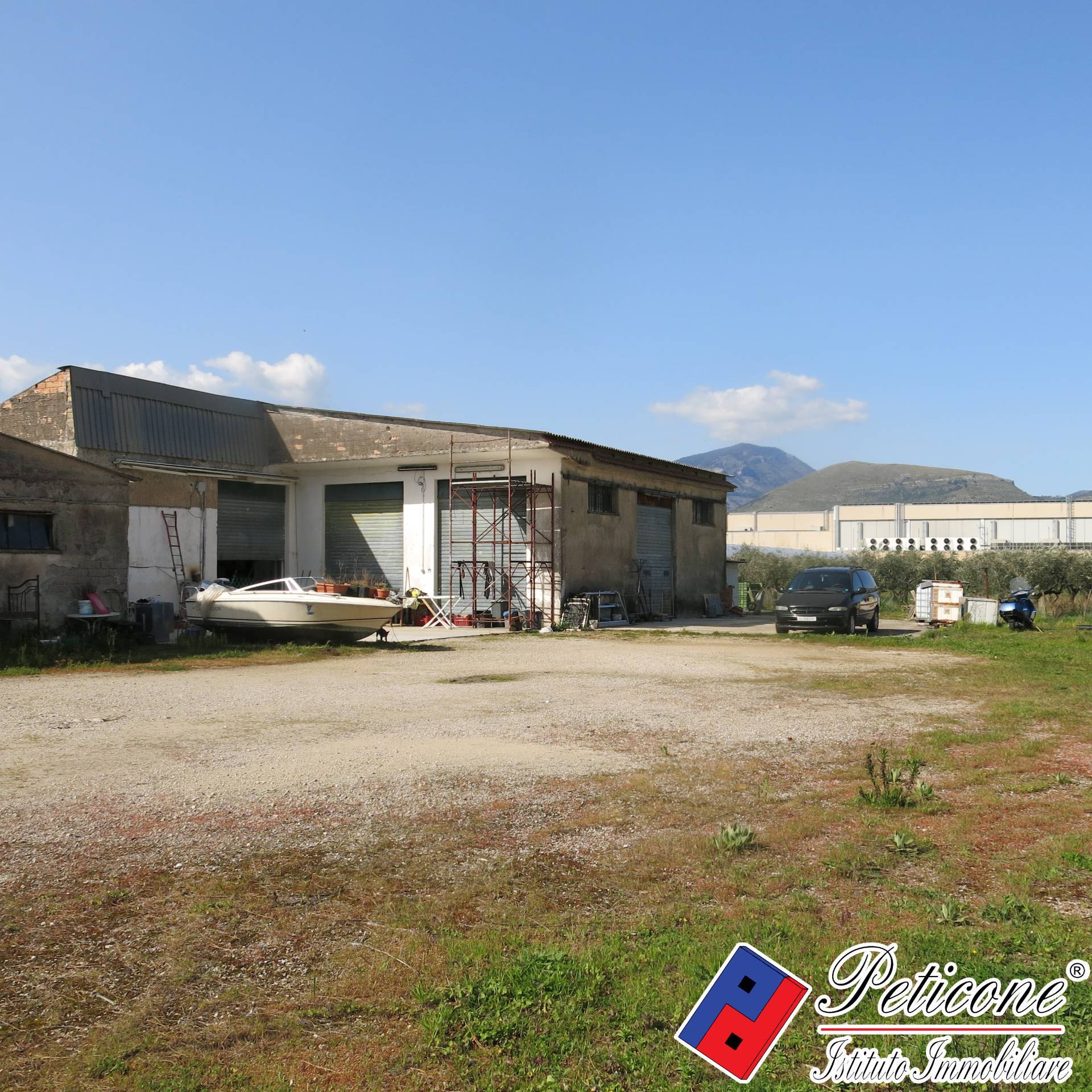 Terreno industriale in vendita a Fondi, San Raffaele