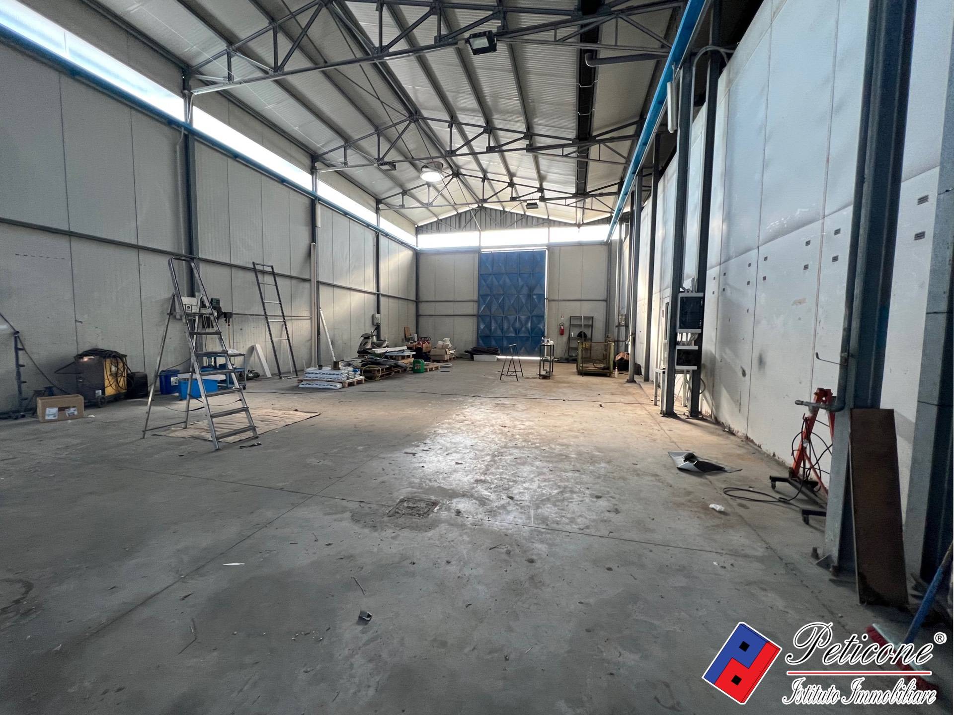 Deposito in affitto a Fondi