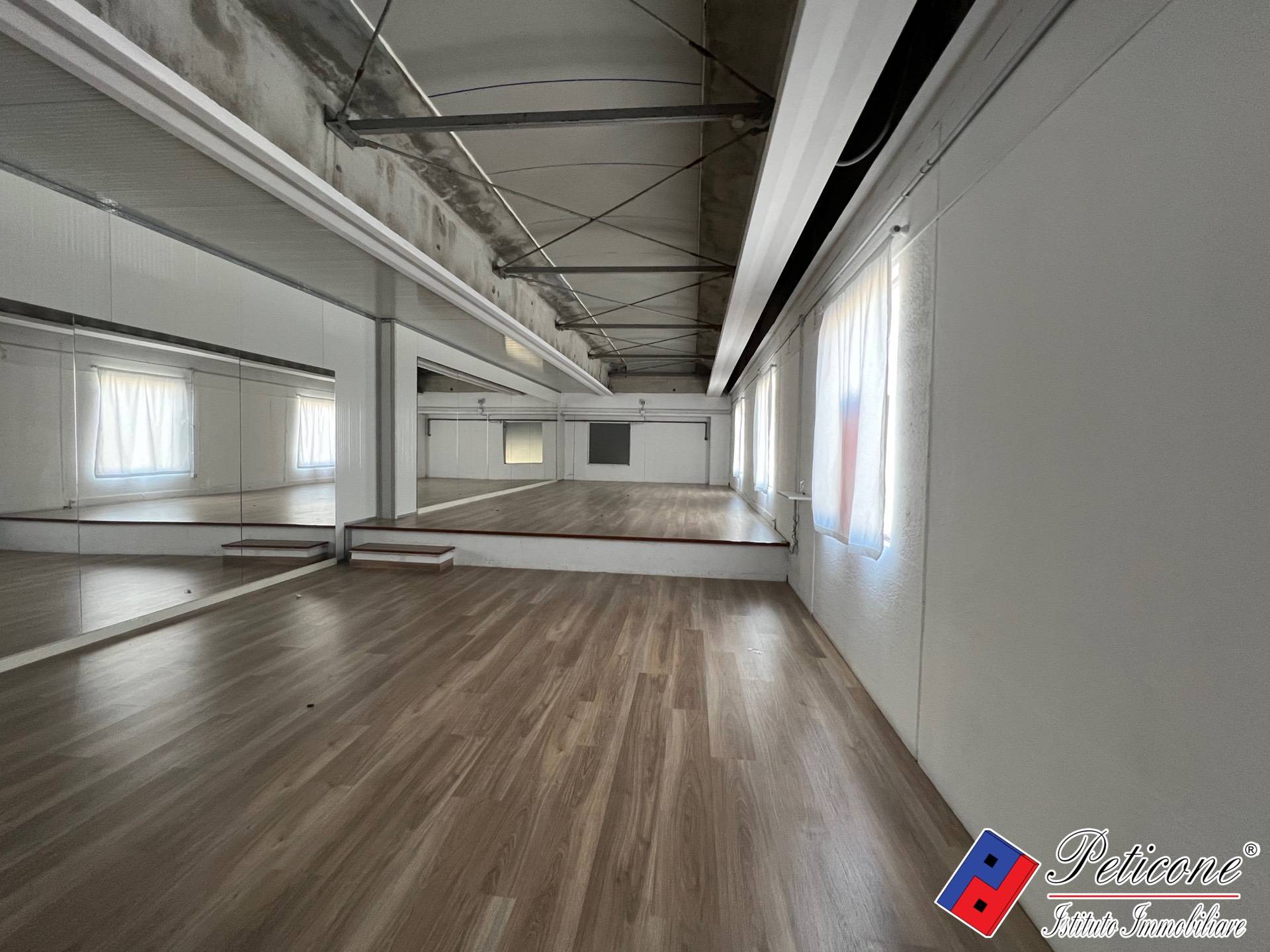 Deposito in affitto a Fondi