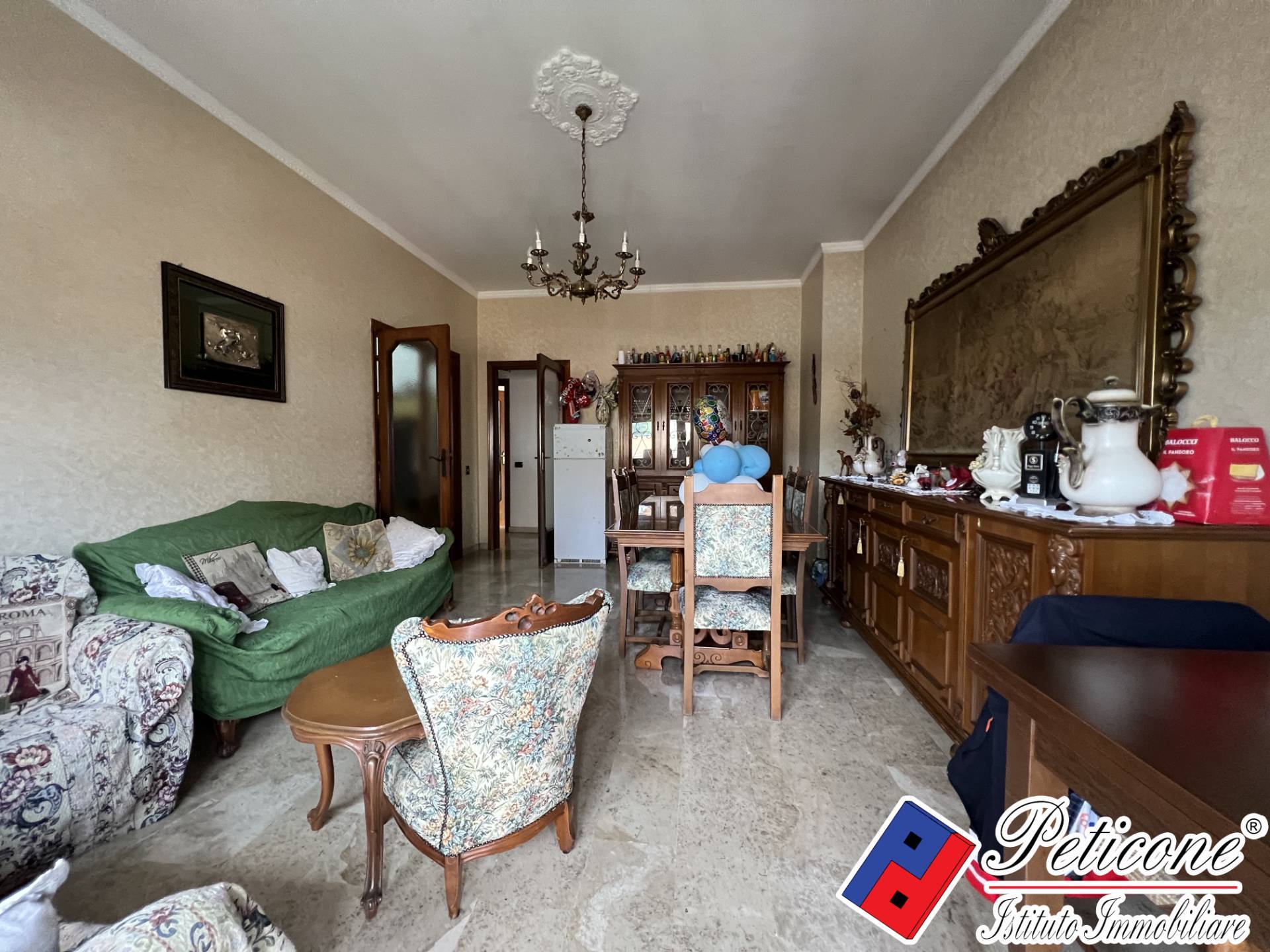 Appartamento in vendita a Frosinone, Centro