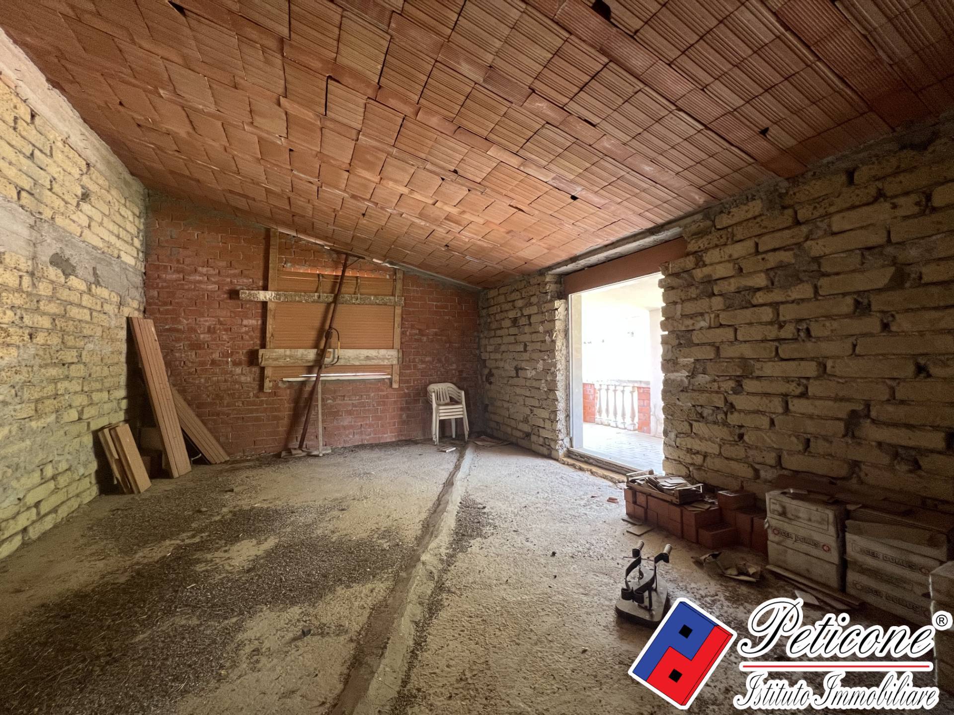 Appartamento in vendita a Fondi, Centro