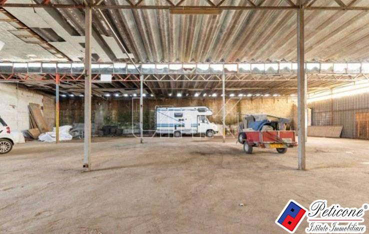 Capannone in vendita a Roma, Massimina