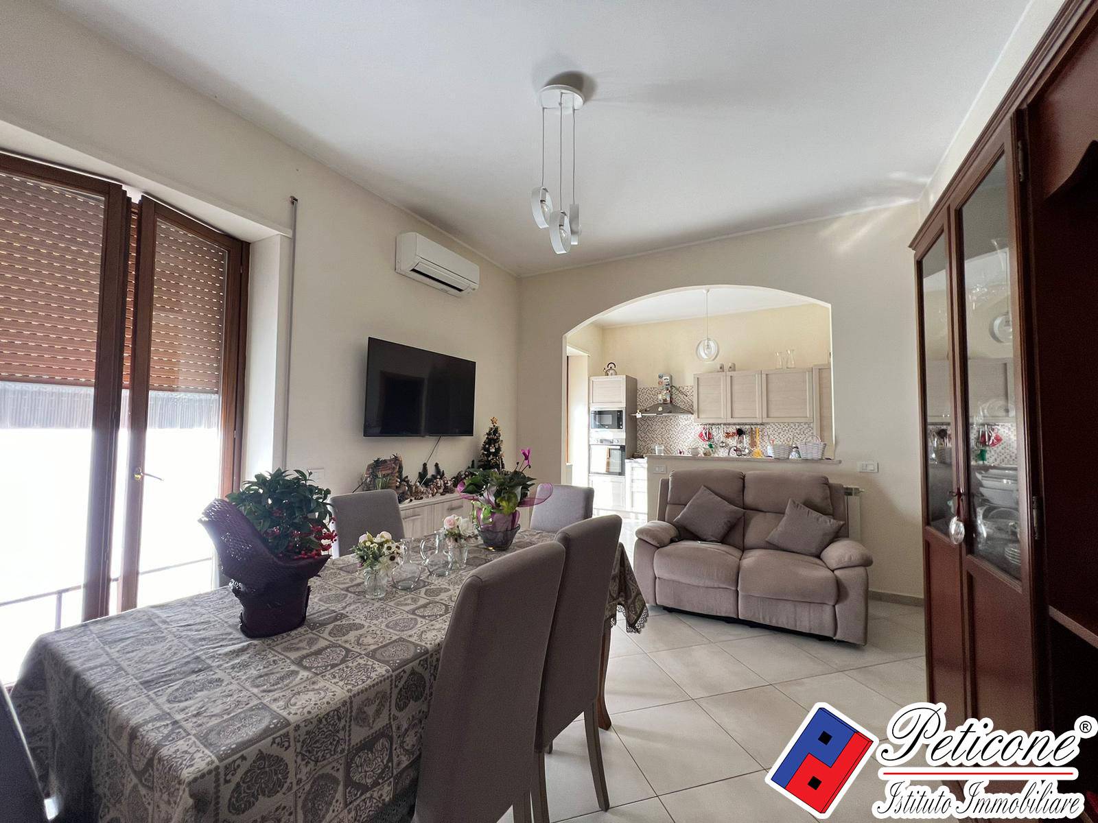 Appartamento in vendita a Fondi, Centro