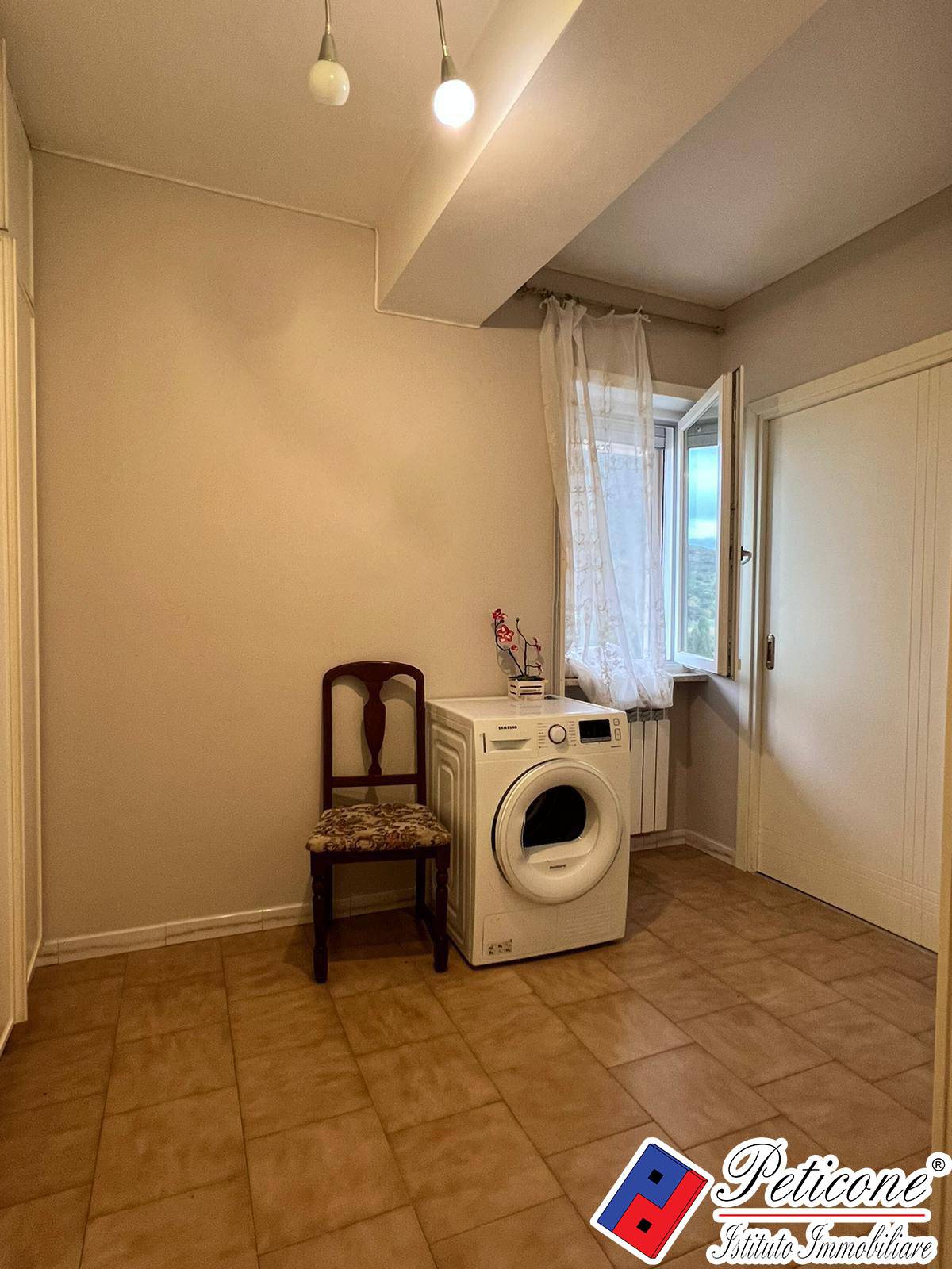 Appartamento in vendita a Fondi, Centro