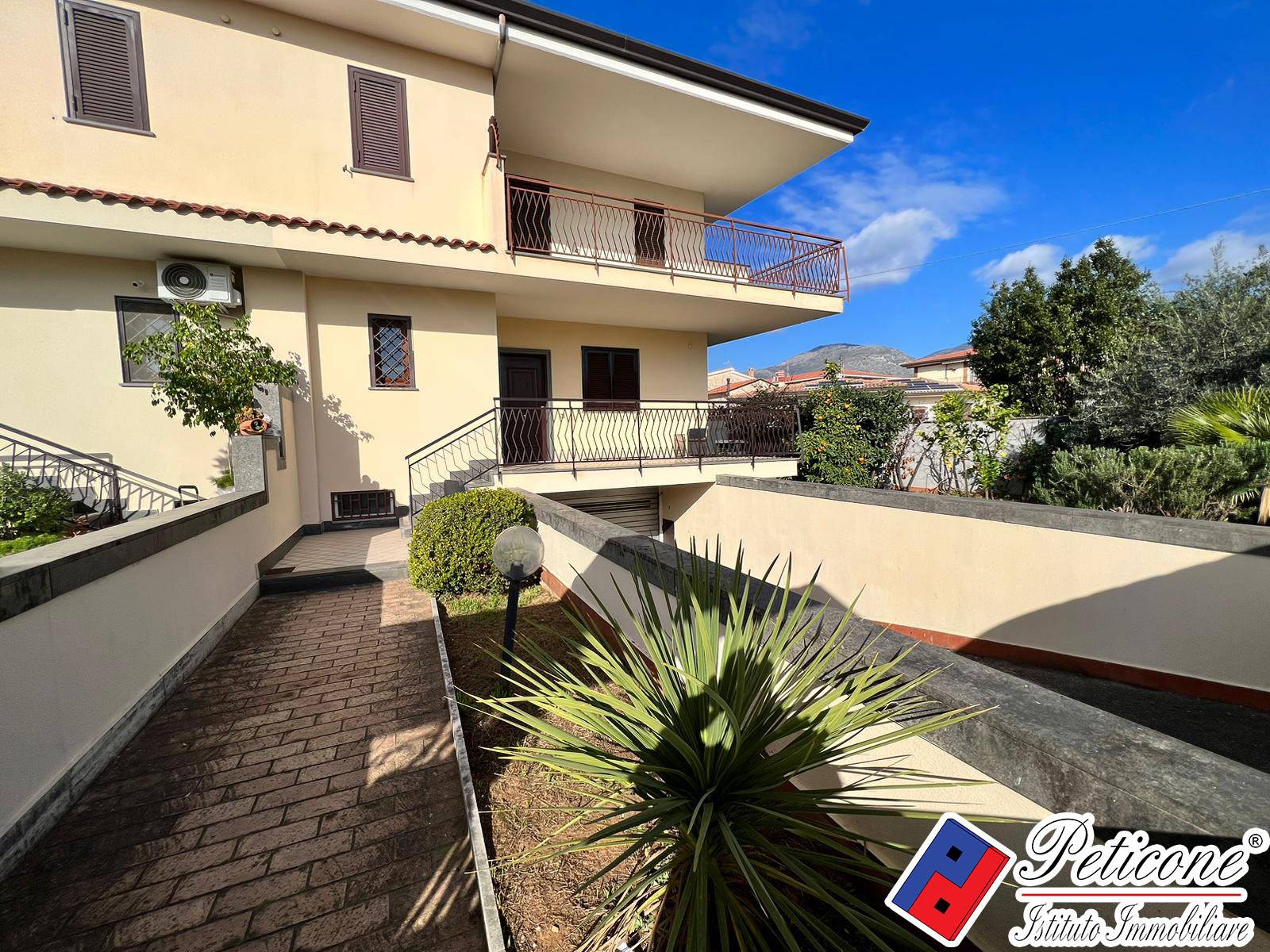 Villa in vendita a Fondi, Spinete