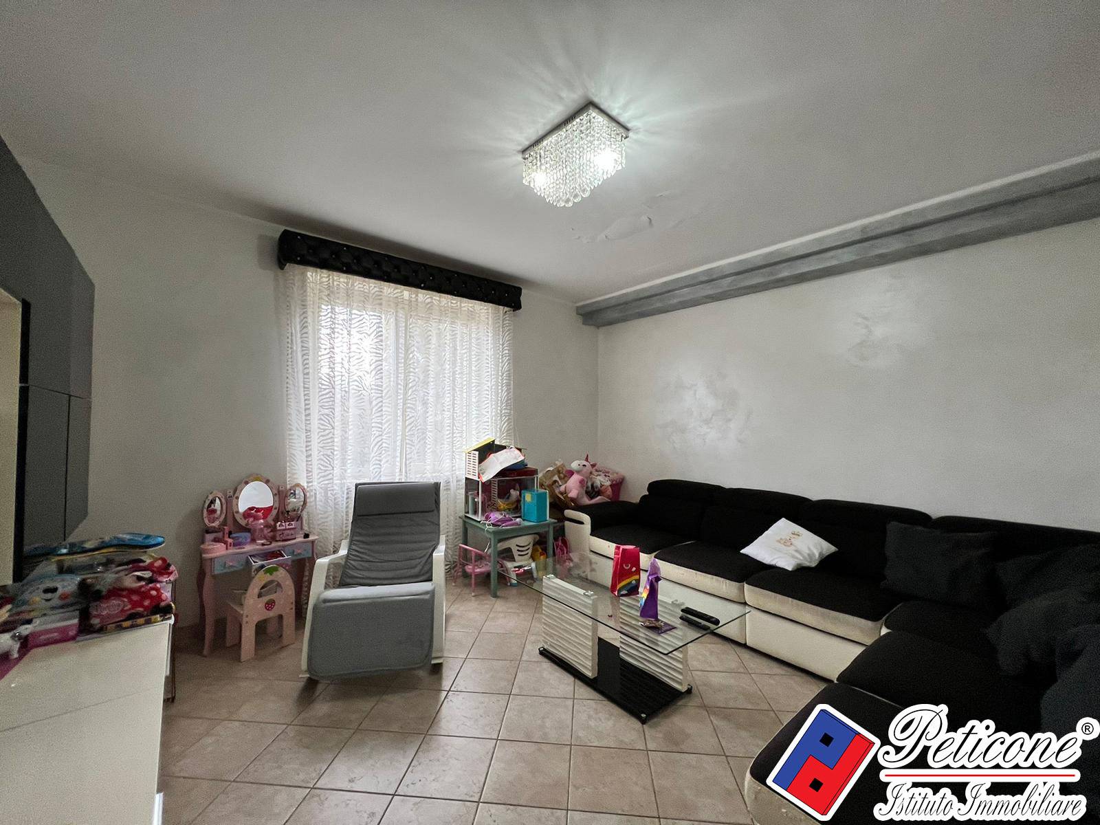 Appartamento in vendita a Lenola, Semicentro