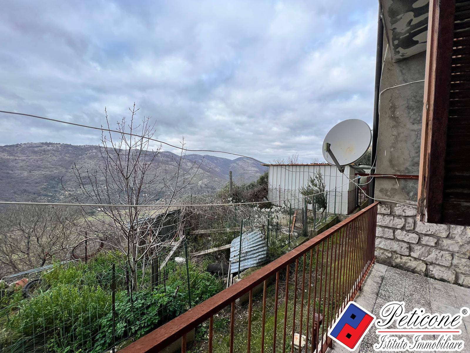 Stabile-Palazzo in vendita a Campodimele, Centro