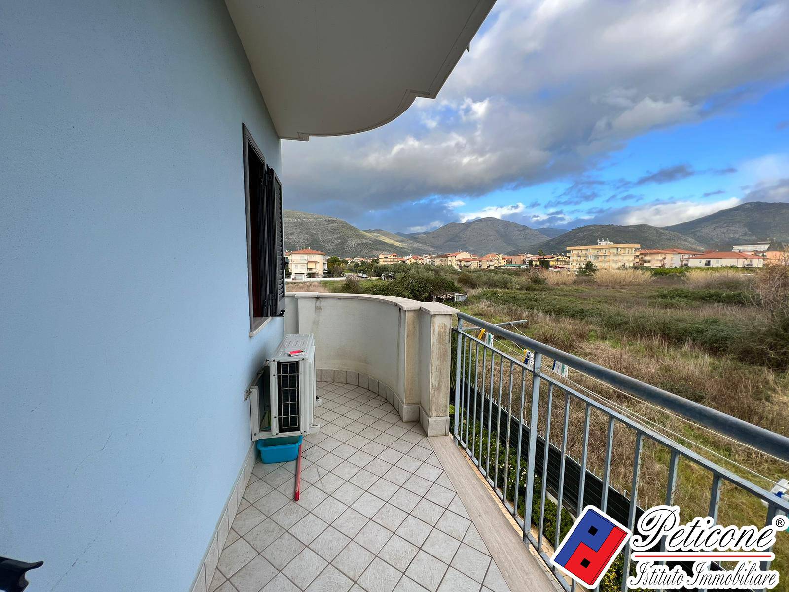 Appartamento in vendita a Fondi, Semicentro