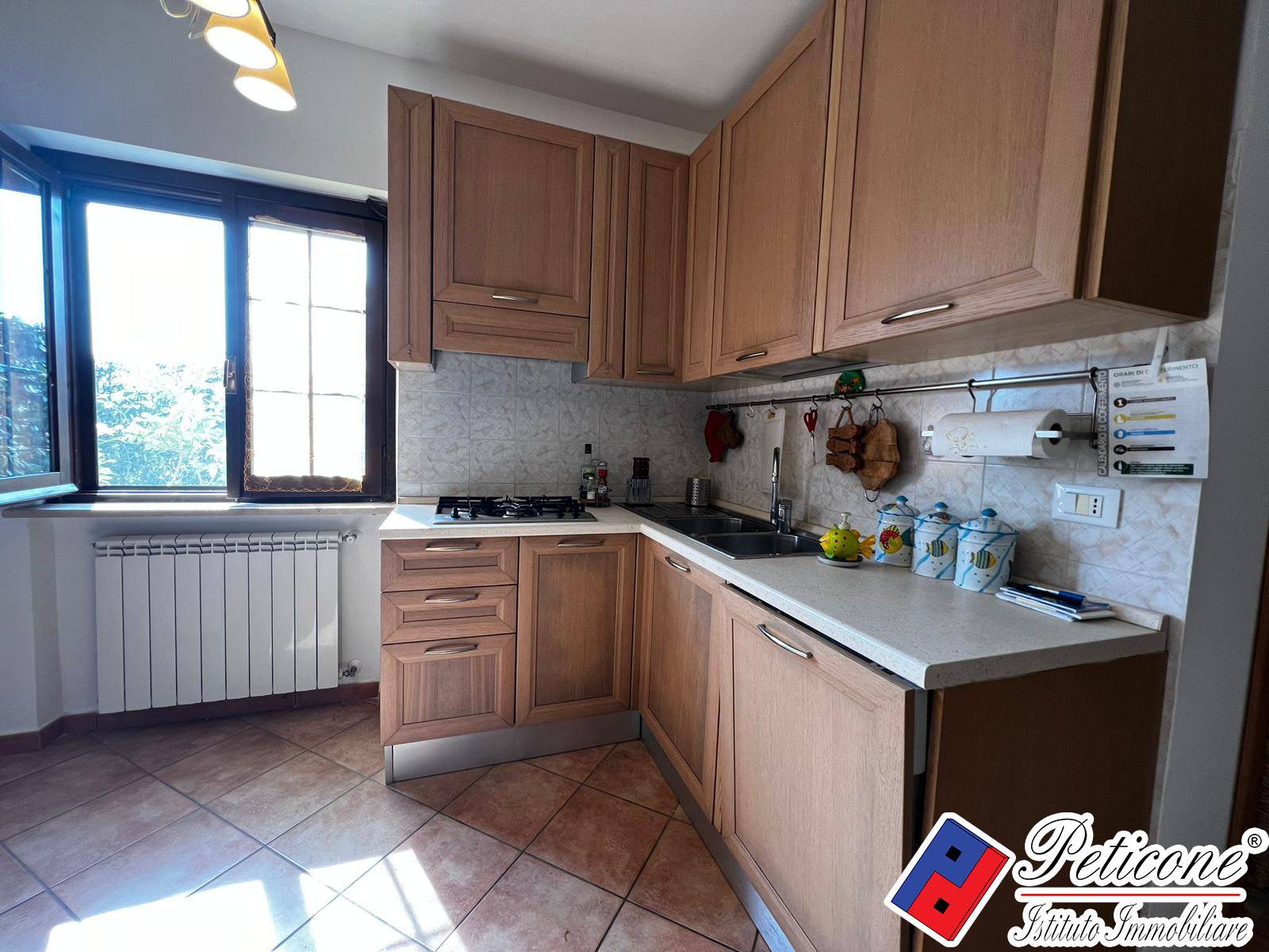 Villa in vendita a Fondi, Marina di Fondi