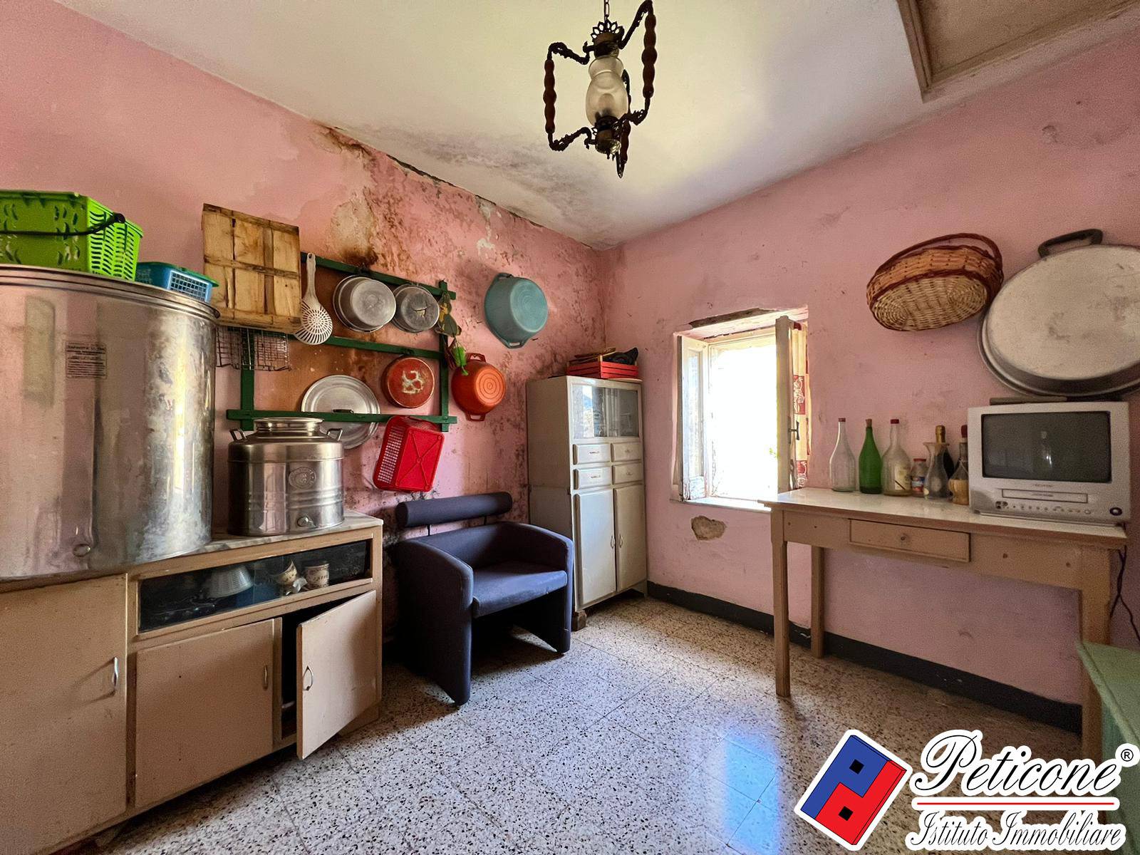 Appartamento in vendita a Lenola, Centro