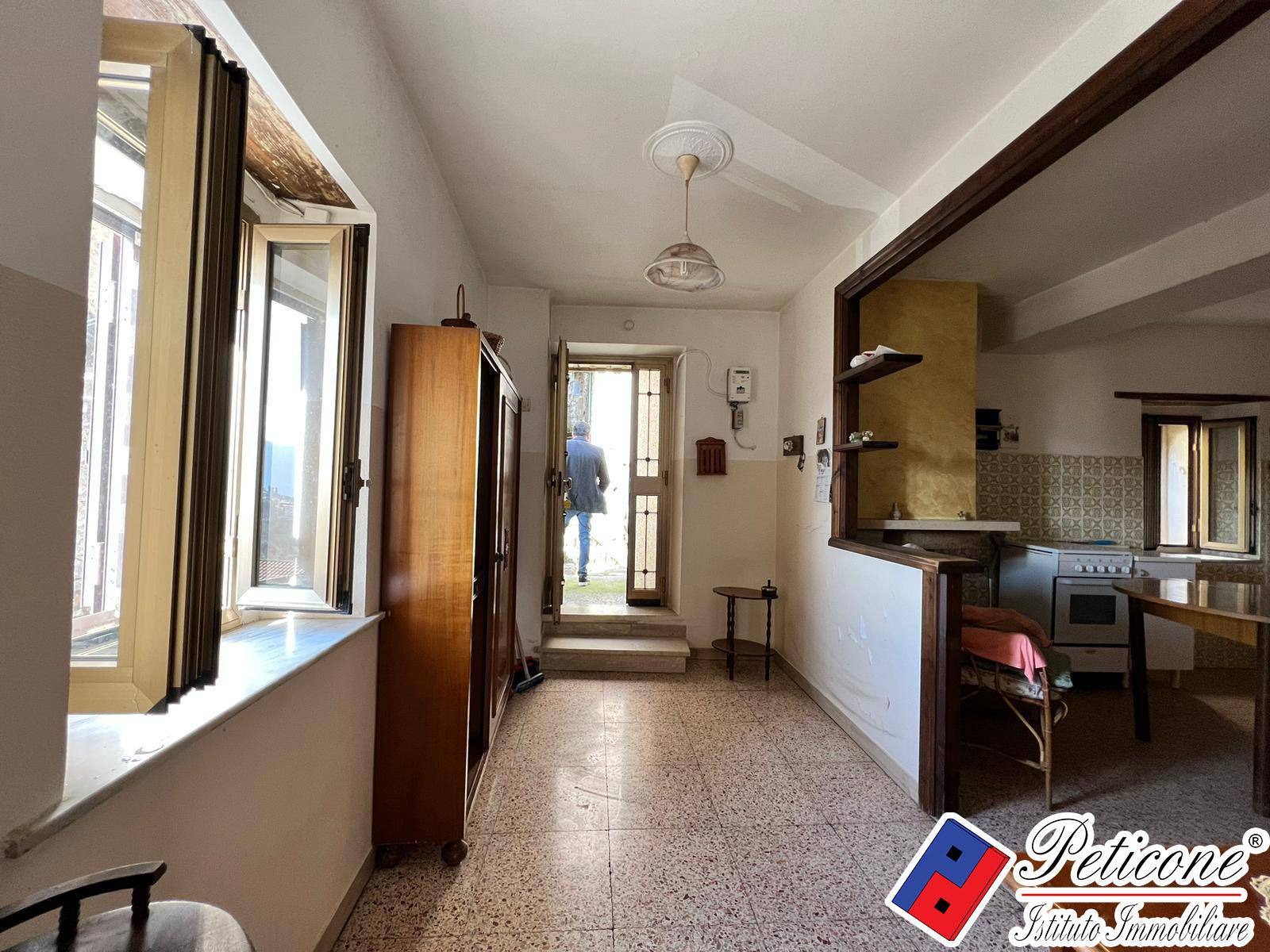 Appartamento in vendita a Lenola, Centro