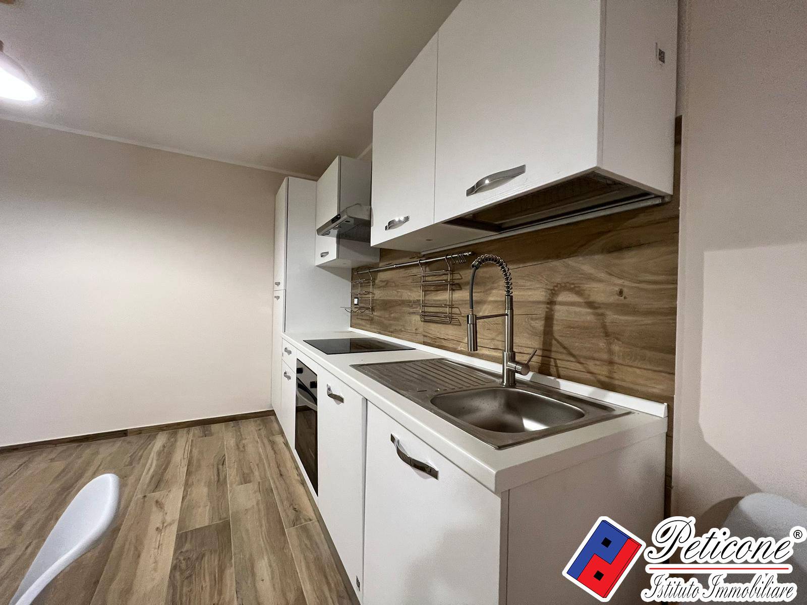 Appartamento in affitto a Fondi, Centro storico