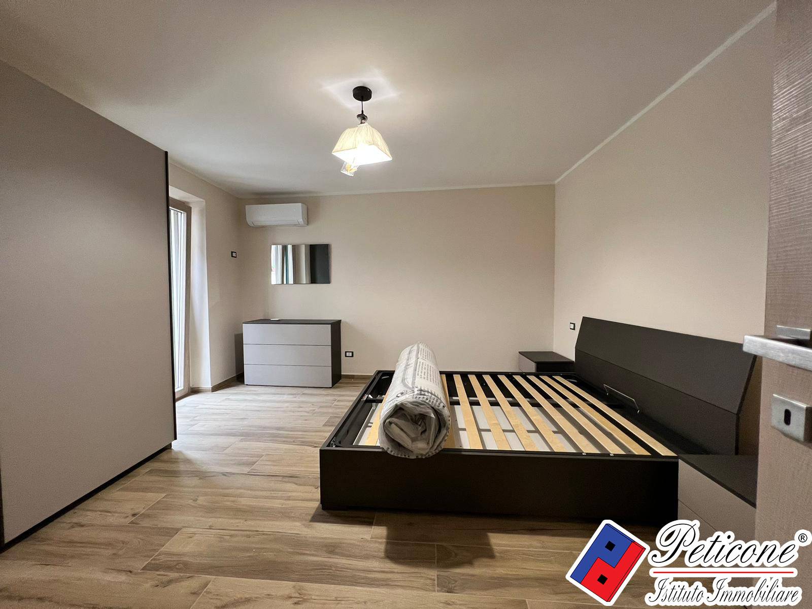 Appartamento in affitto a Fondi, Centro storico