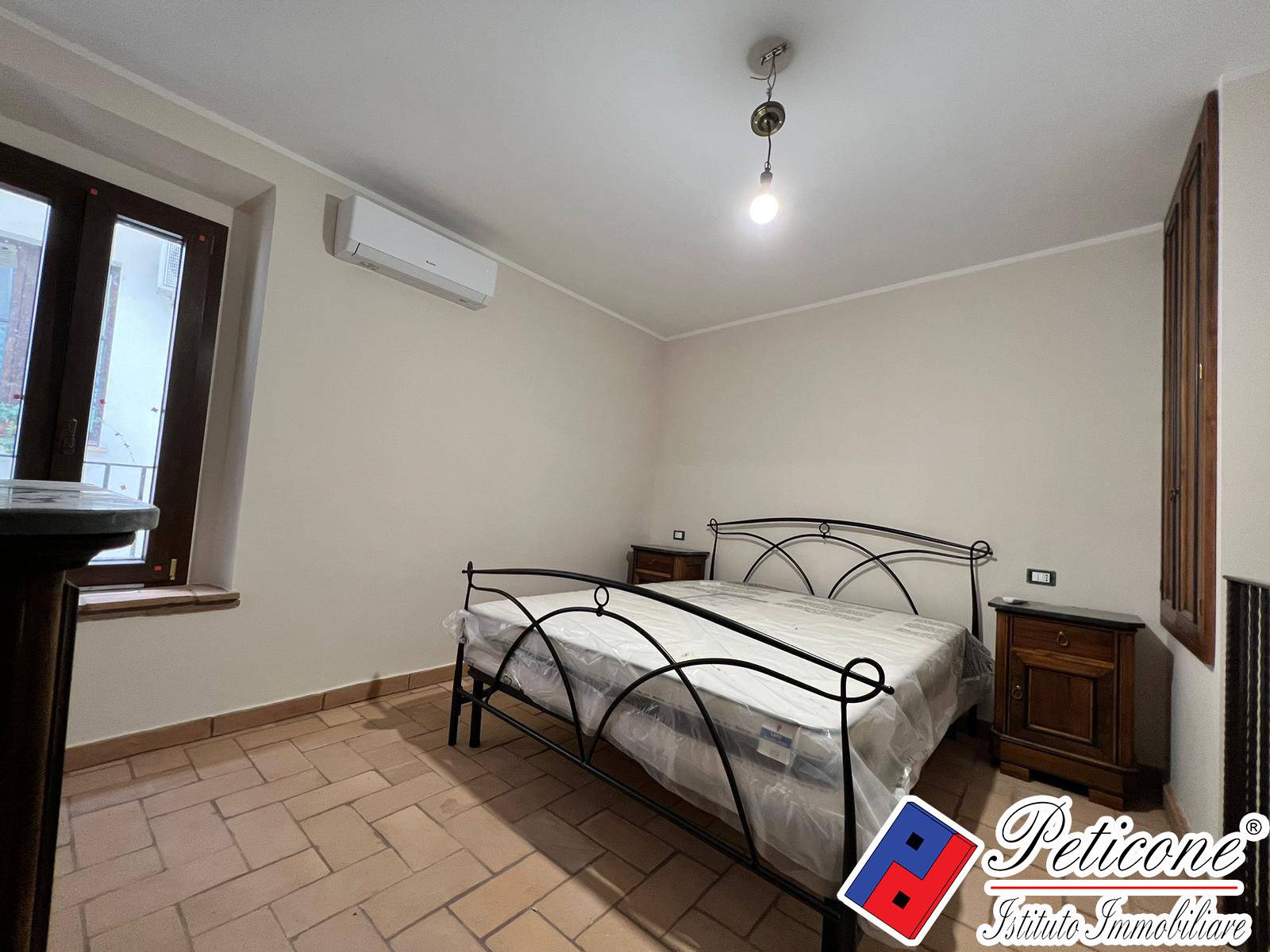 Appartamento in affitto a Fondi, Centro storico