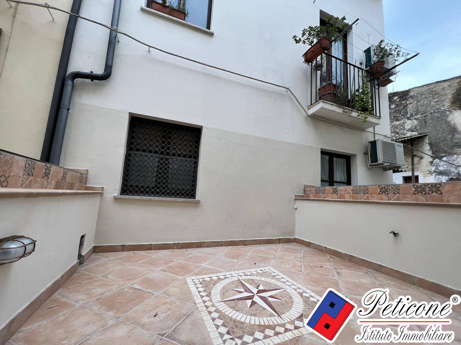 Appartamento in affitto a Fondi, Centro storico