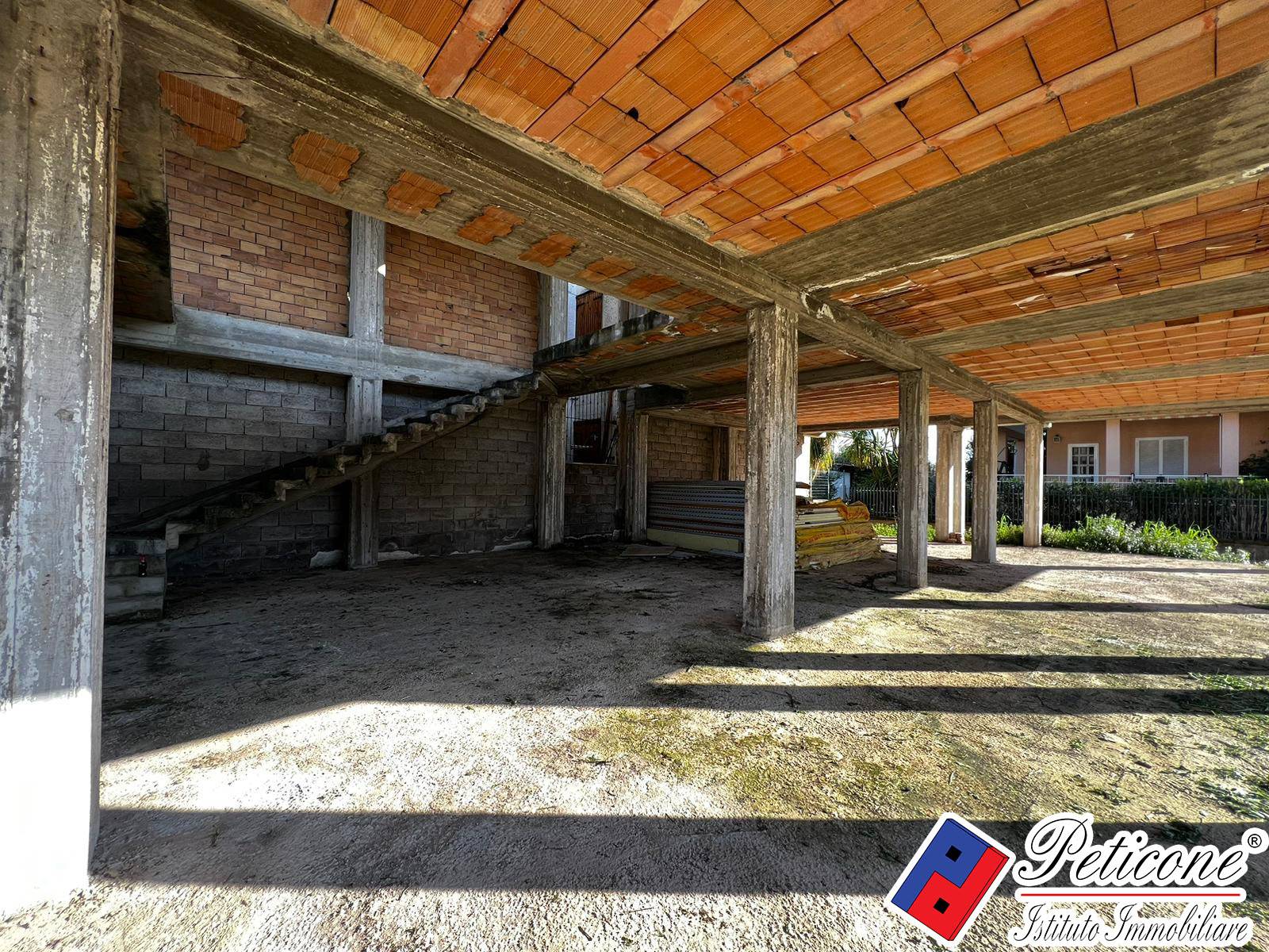 Villa in vendita a Fondi, Semicentro