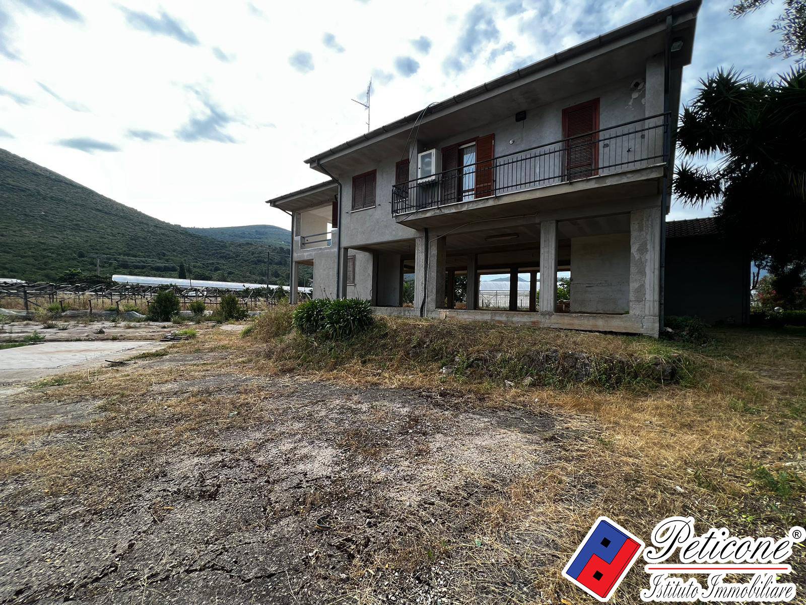 Villa in vendita a Fondi, San Raffaele
