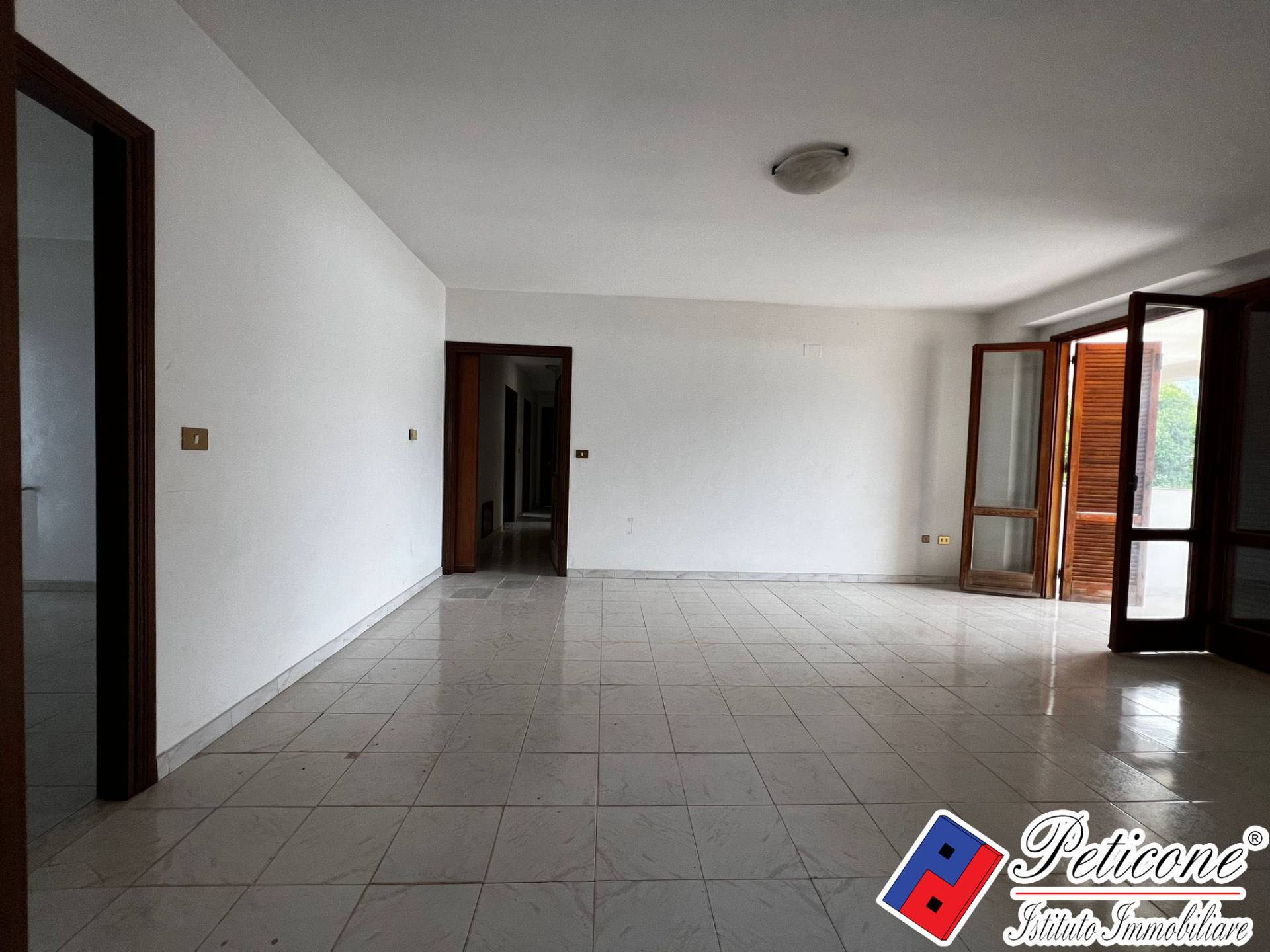 Villa in vendita a Fondi, San Raffaele