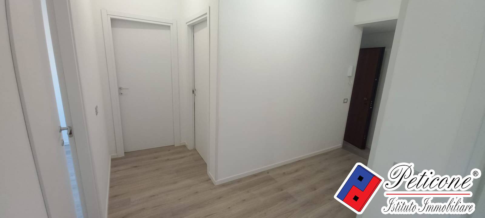 Appartamento in vendita a Lenola, Centro