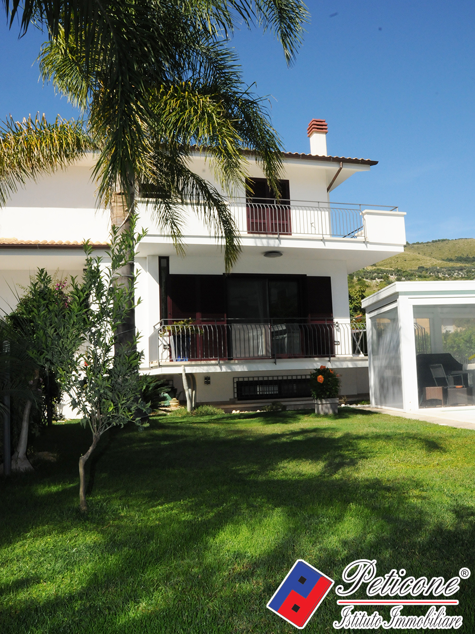 Villa in vendita a Fondi, Querce