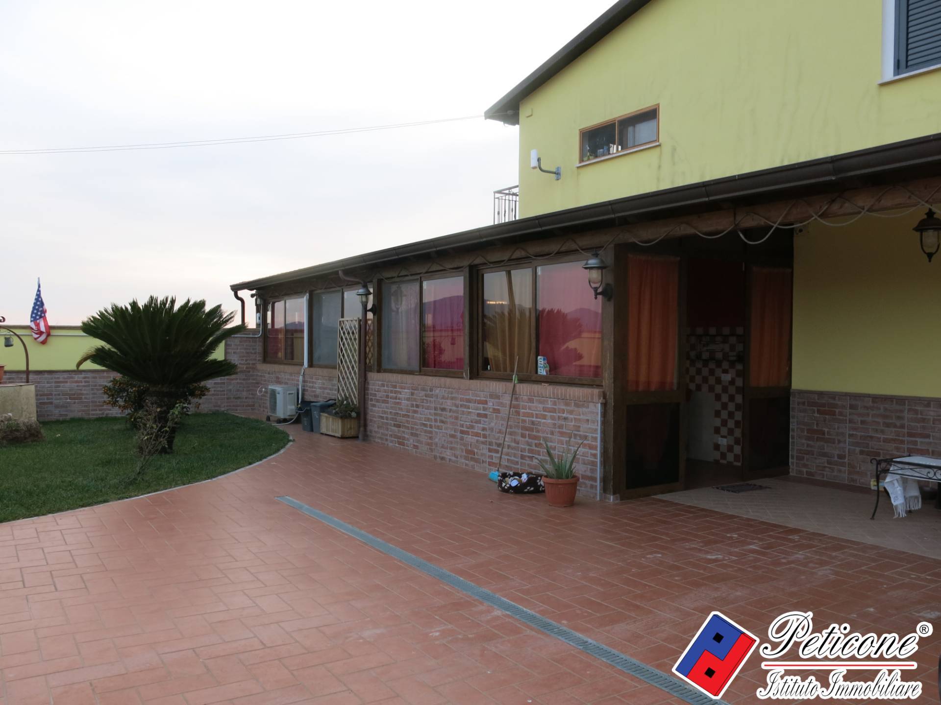 Villa in vendita a Fondi