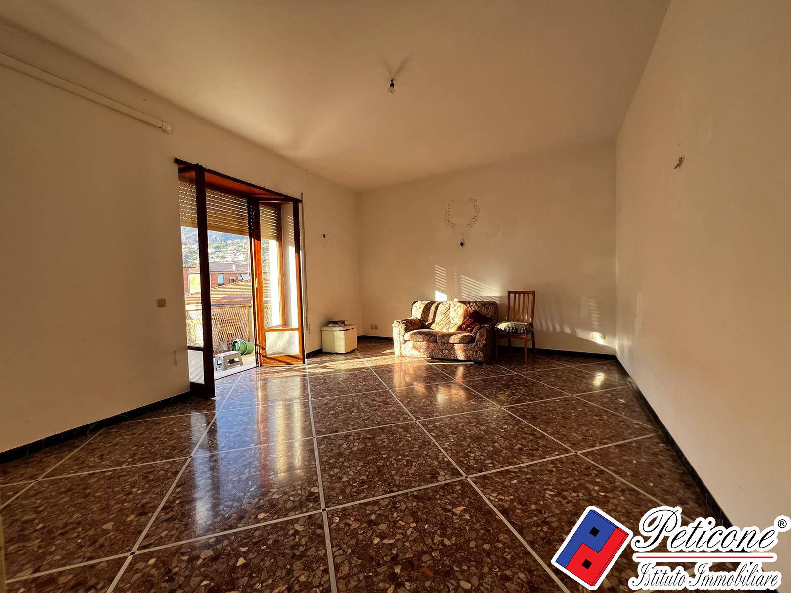 Appartamento in vendita a Fondi, Centro