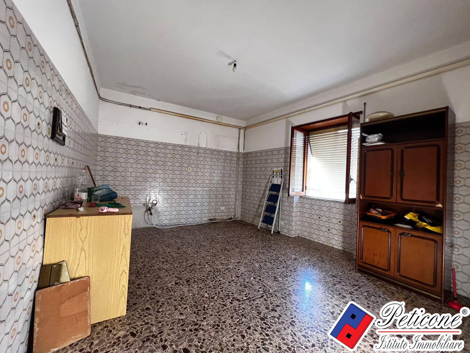 Appartamento in vendita a Fondi, Centro