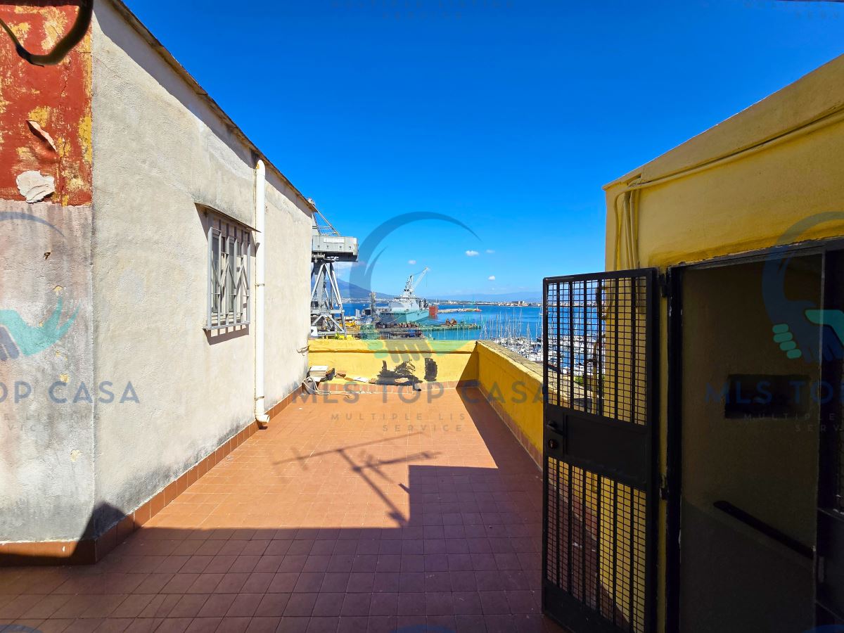 Bilocale vista mare a Castellammare di Stabia
