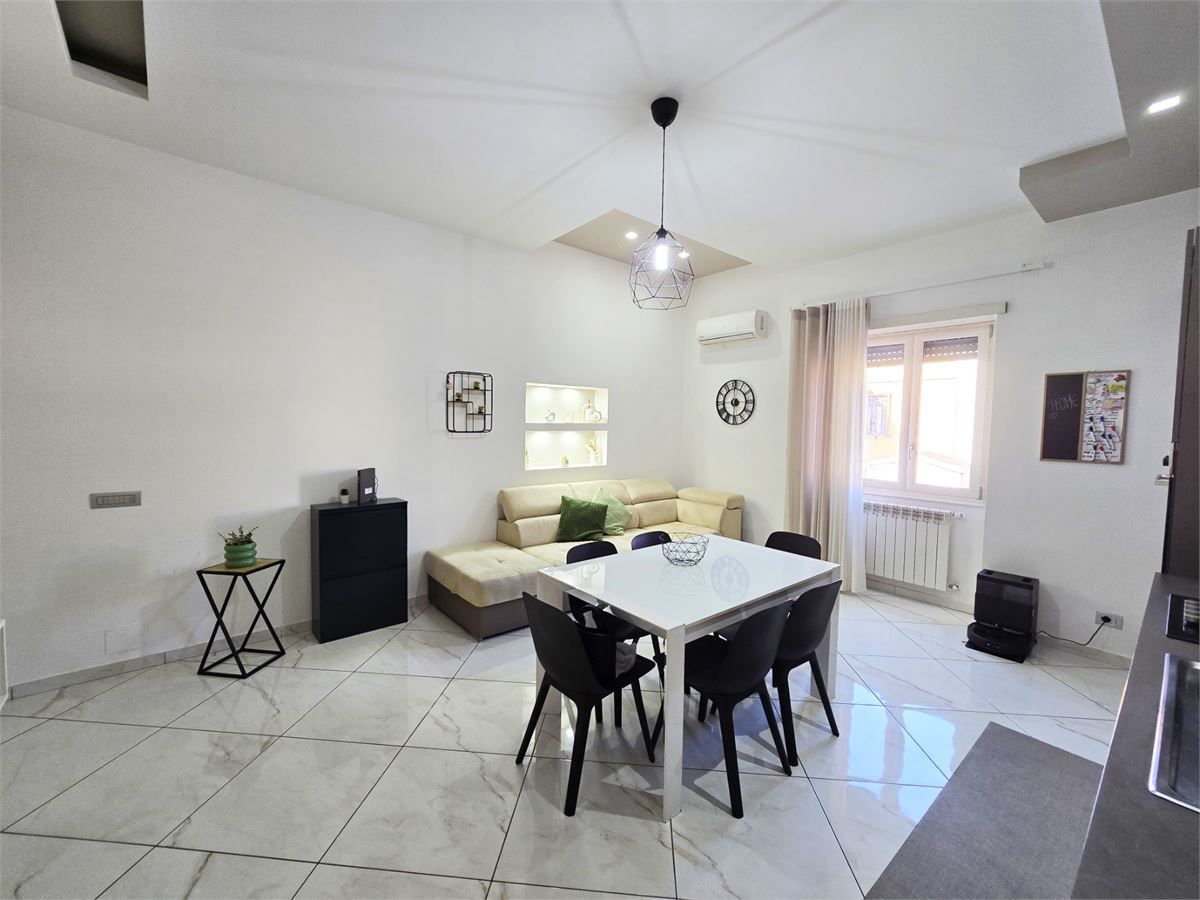 Trilocale in vendita a Napoli