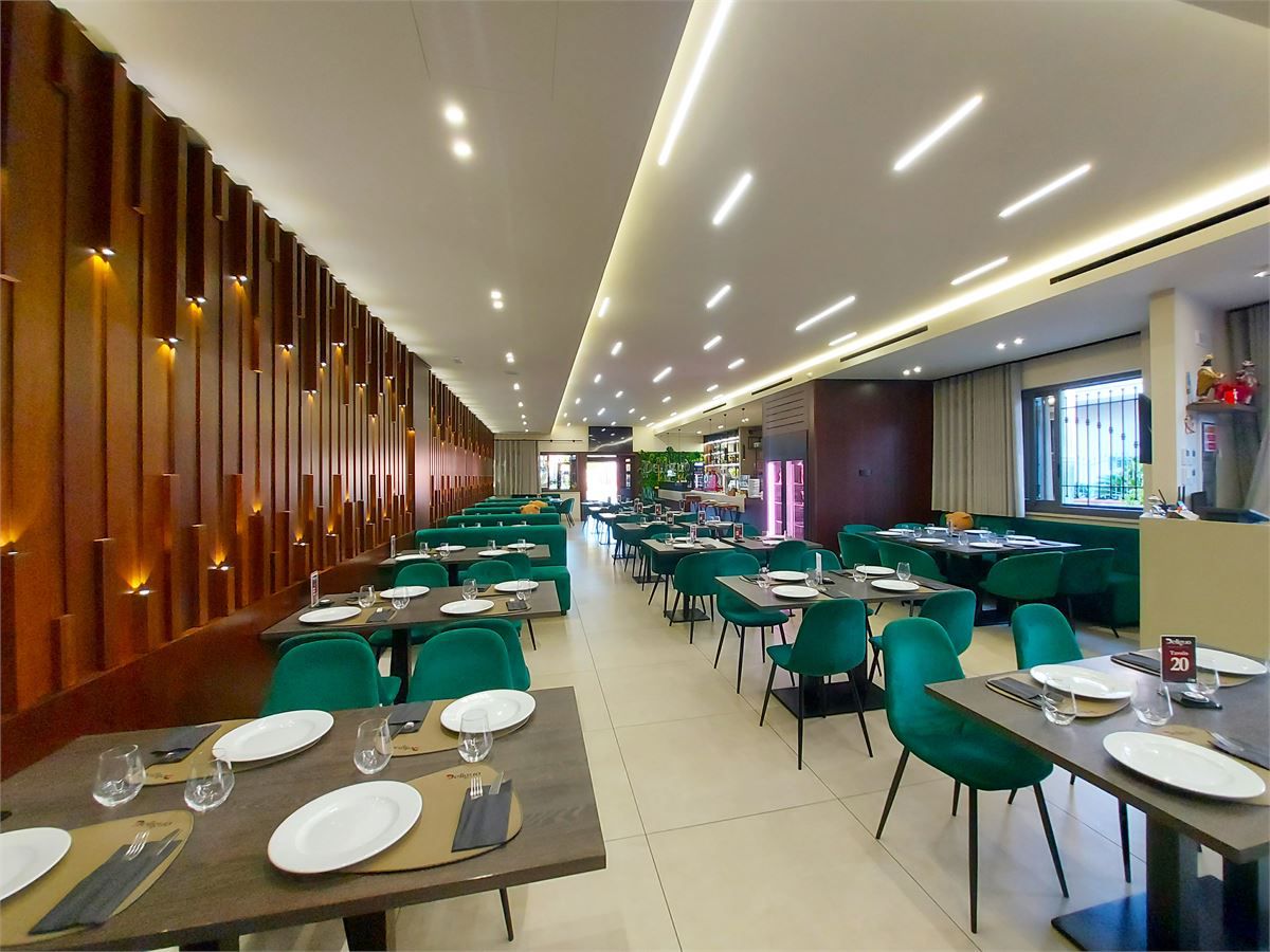 Attivit� commerciale in vendita a Volla