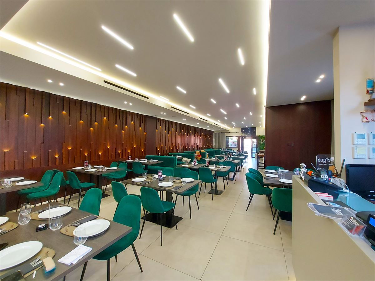 Attivit� commerciale in vendita a Volla