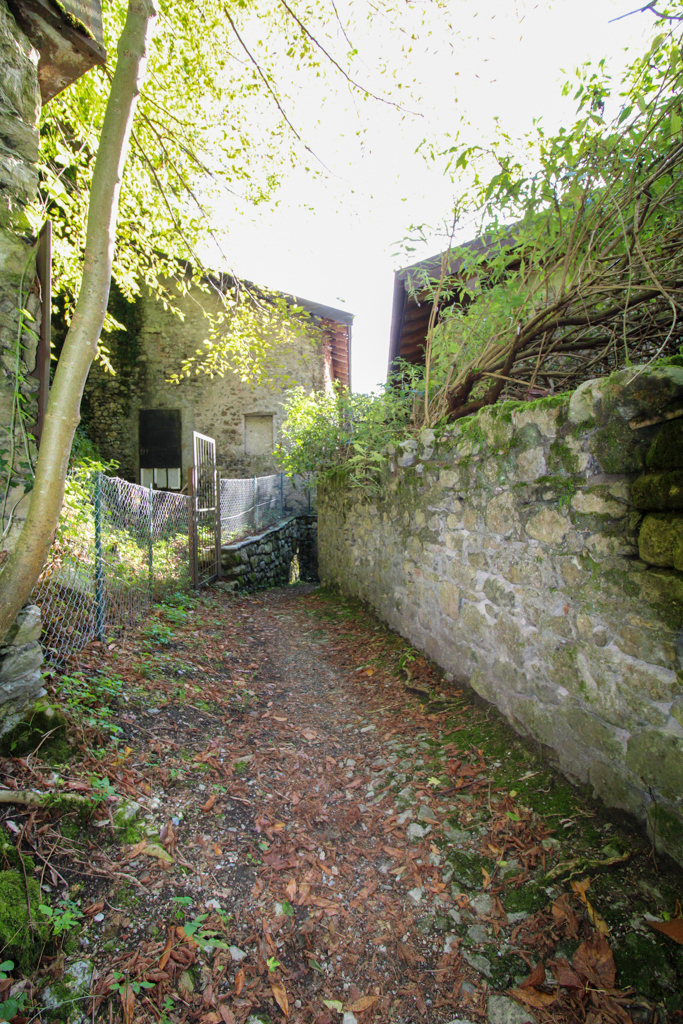 Rustico con giardino a Valsolda