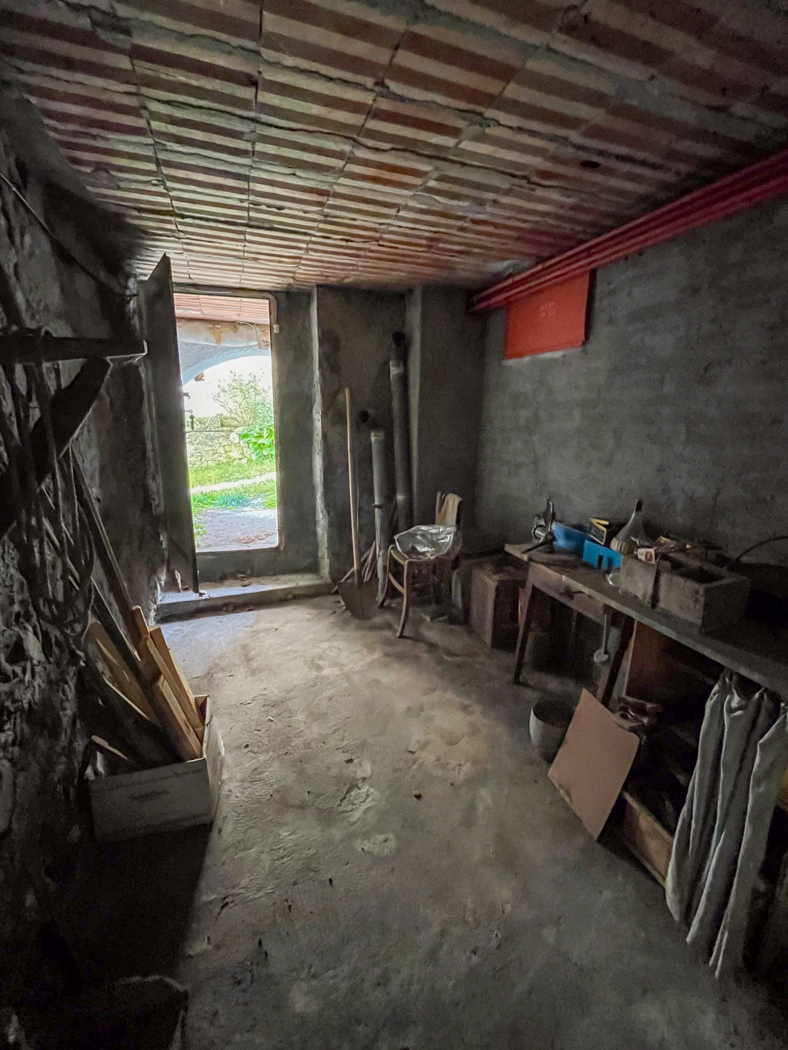 Casa indipendente con box doppio a Alta Valle Intelvi