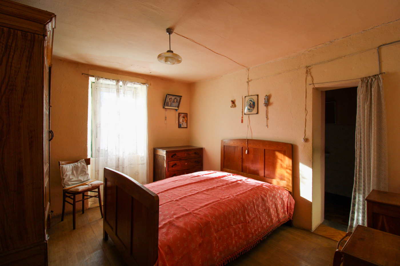 Casa indipendente con giardino a San Nazzaro Val Cavargna